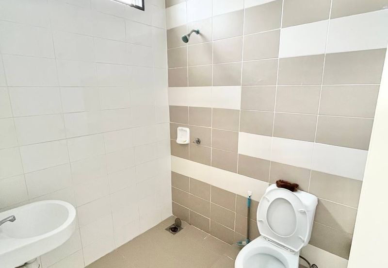 Taman Tamu Hillpark (Seksyen 4)