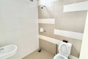 Taman Tamu Hillpark (Seksyen 4)