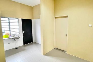 Taman Tamu Hillpark (Seksyen 4)