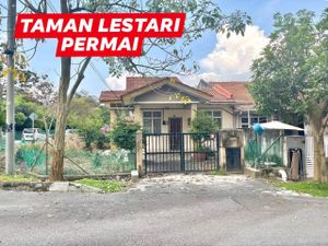 Single storey corner lot TAMAN LESTARI PERMAI seri kembangan for Sale