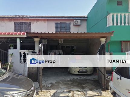 Double storey terrace low cost Jalan MERANTI Ligamas Batang kali, Selangor, Batang Kali