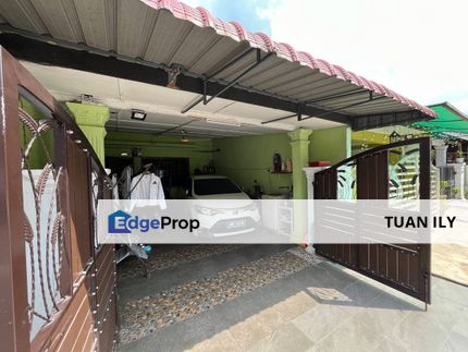 Rumah Jalan MERANTI ligamas Batang Kali fully renovated , Selangor, Batang Kali