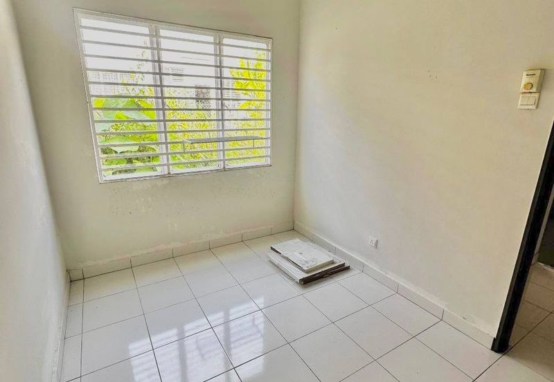 Taman Tamu Hillpark (Seksyen 4)