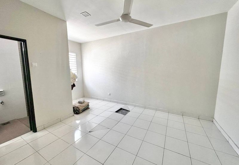 Taman Tamu Hillpark (Seksyen 4)