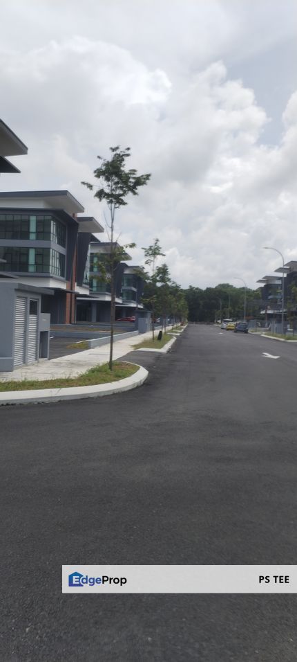 READY Can MOVE IN. MARQ BizPark, Selangor, Kapar 