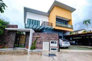 Taman Sri Hijau ( New Green Park )