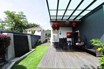 Taman Sri Hijau ( New Green Park )