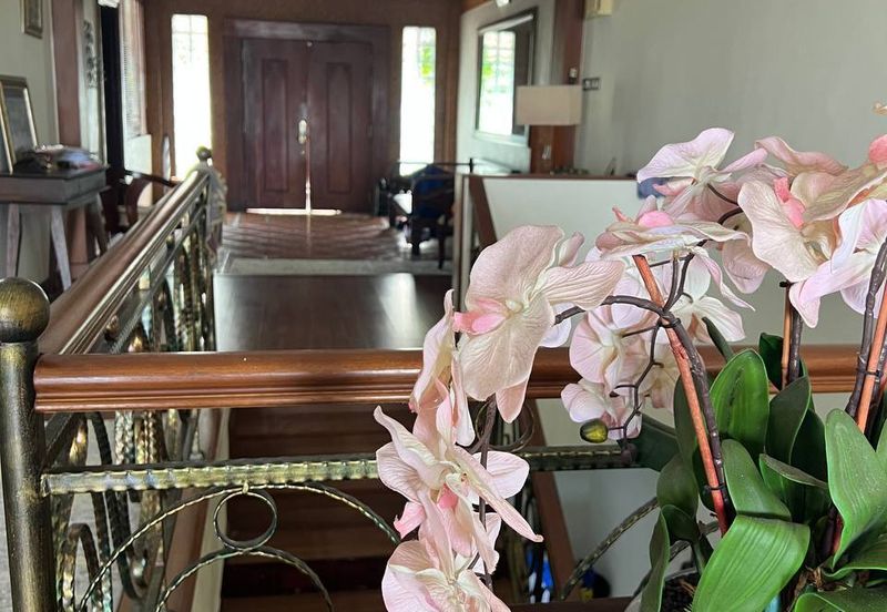 SEMI-D DOUBLE STOREY, TAMAN MELAWATI, K.LUMPUR.