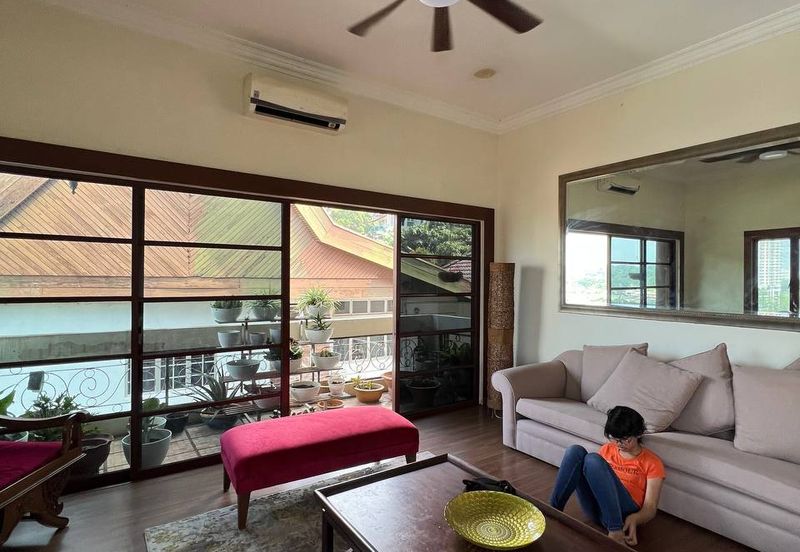 SEMI-D DOUBLE STOREY, TAMAN MELAWATI, K.LUMPUR.