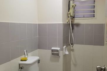 The Residence 1 @ Tiara East