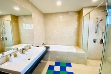 Infiniti 3 Residences