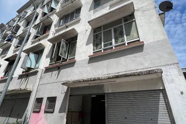 Dataran Otomobil, Seksyen 15