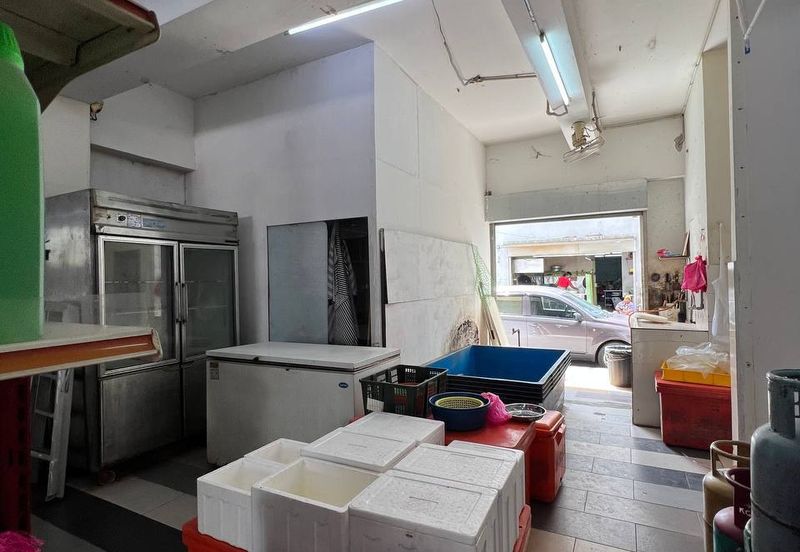 Dataran Otomobil, Seksyen 15