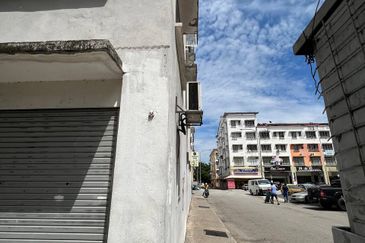 Dataran Otomobil, Seksyen 15