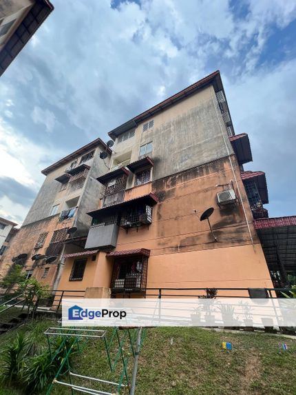 FOR SALE SERI INDAH APARTMENT EQUNIE PARK SERI KEMBANGAN  Well Maintained & Newly Paint Unit For Sale !, Selangor, Seri Kembangan