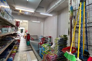 Dataran Otomobil, Seksyen 15