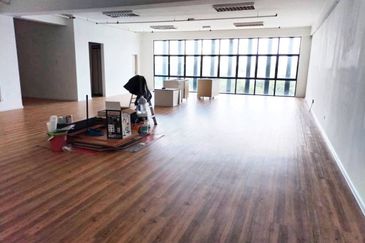 Kenwingston Business Centre