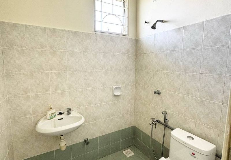 GREEN STREET HOMES (SEREMBAN 2)