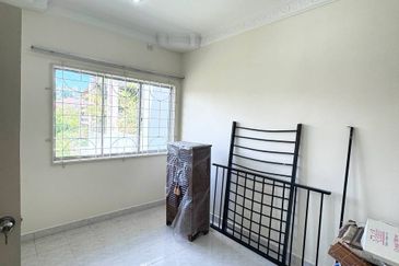 GREEN STREET HOMES (SEREMBAN 2)