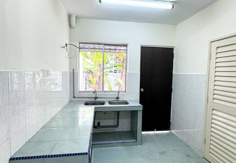 GREEN STREET HOMES (SEREMBAN 2)