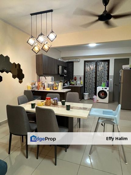 FOR RENT PARTLY FURNISHED TOWNHOUSE LOWER UNIT – THE STRATA, BANDAR SRI PUTRI BANGI, Selangor, Bangi