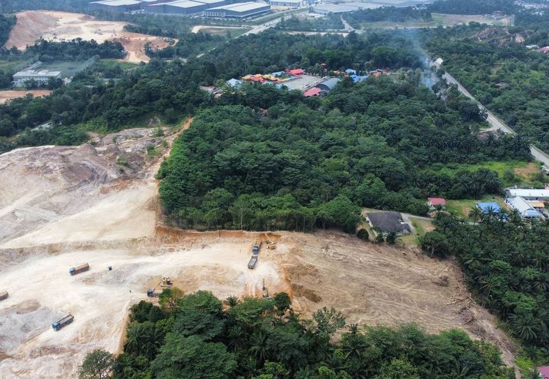 TANAH PERTANIAN (ZONING KEDIAMAN) UNTUK DIJUAL) - PERSIARAN MOKHTAR DAHARI SEKSYEN U15 SHAH ALAM