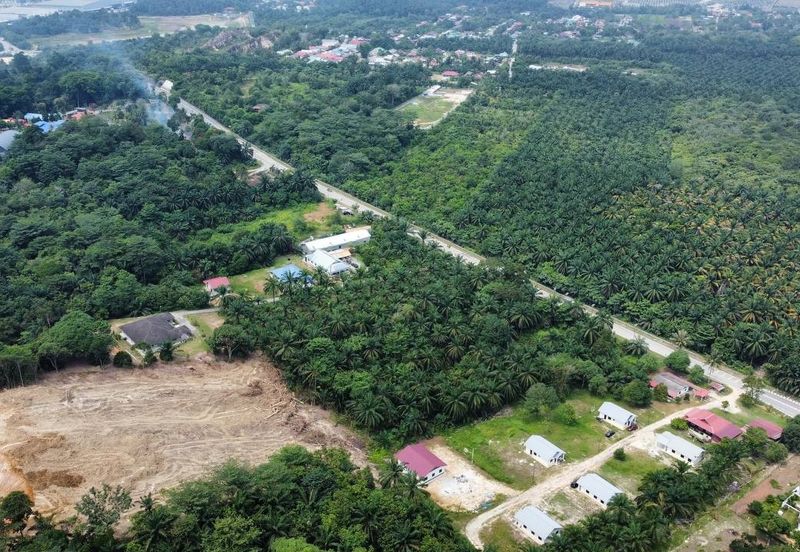 TANAH PERTANIAN (ZONING KEDIAMAN) UNTUK DIJUAL) - PERSIARAN MOKHTAR DAHARI SEKSYEN U15 SHAH ALAM