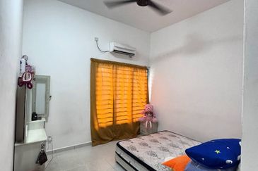 For Sale Single Storey Semi-D @ Taman Mawar 2, Kampung Lombong, Seksyen 29, Shah Alam, Selangor