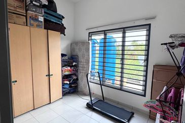 For Sale Single Storey Semi-D @ Taman Mawar 2, Kampung Lombong, Seksyen 29, Shah Alam, Selangor