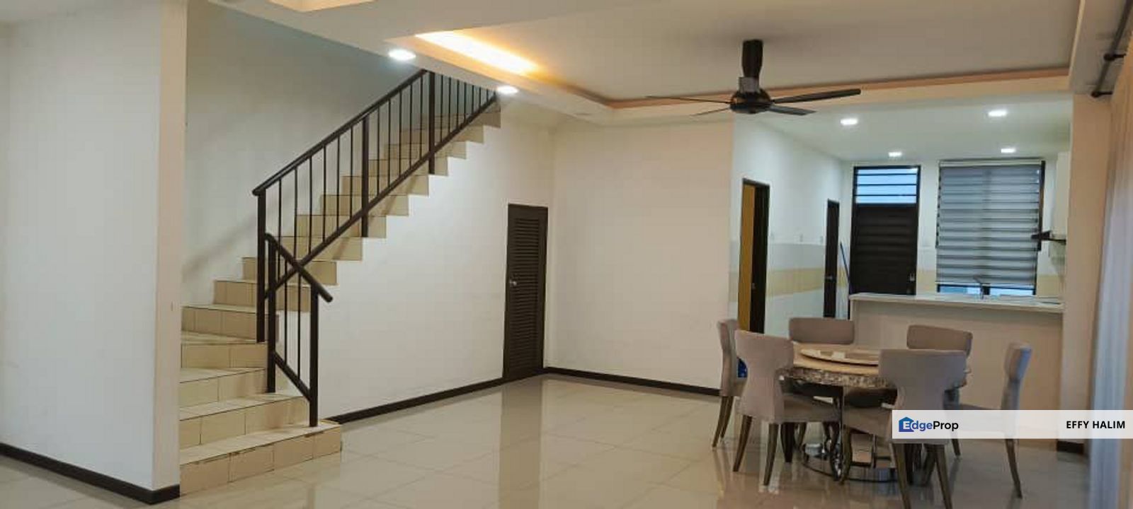 End Lot Double Storey Partly Furnished Saujana KLIA For Rent - Urgent, Selangor, Sepang