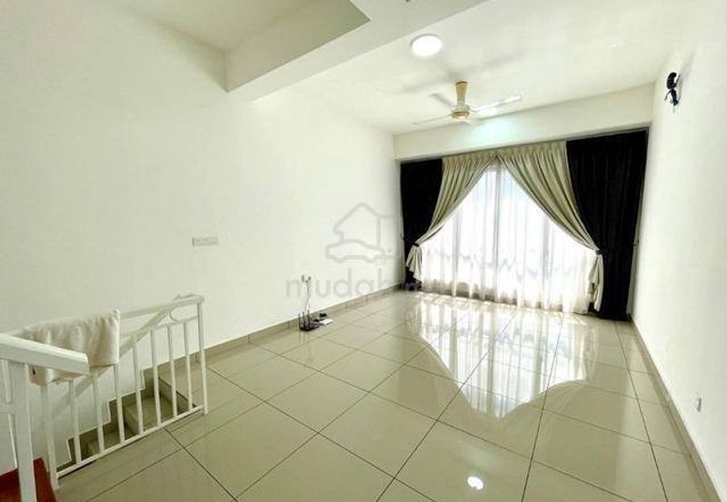 Ayden Townhouse Warisan Puteri