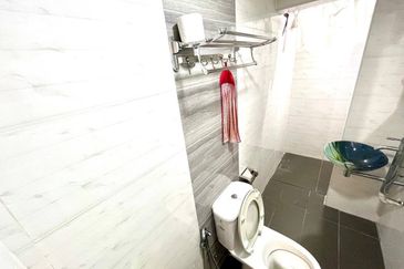 Royal Domain Sri Putramas II