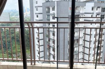 Royal Domain Sri Putramas II