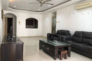 Royal Domain Sri Putramas II