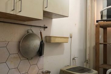 Royal Domain Sri Putramas II