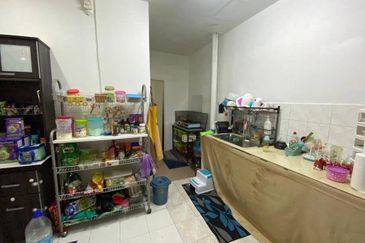 City Garden Palm Villa Condominium