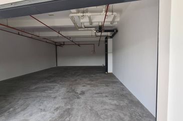 Radia Retail, Seksyen U8