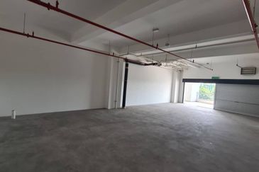 Radia Retail, Seksyen U8