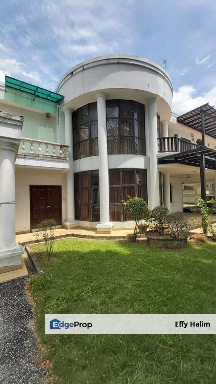 BELOW MARKET Double Storey Semi-D KGSAAS Seksyen 13, Shah Alam for Sale., Selangor, Shah Alam