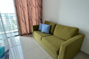 D’Pulze Service Residence,Persiaran Multimedia, Cyberjaya Good for investment!