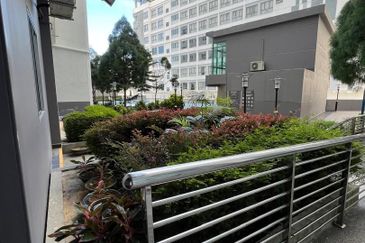 D’Pulze Service Residence,Persiaran Multimedia, Cyberjaya Good for investment!