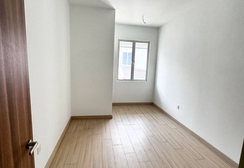 Serenia Amani @ Serenia City