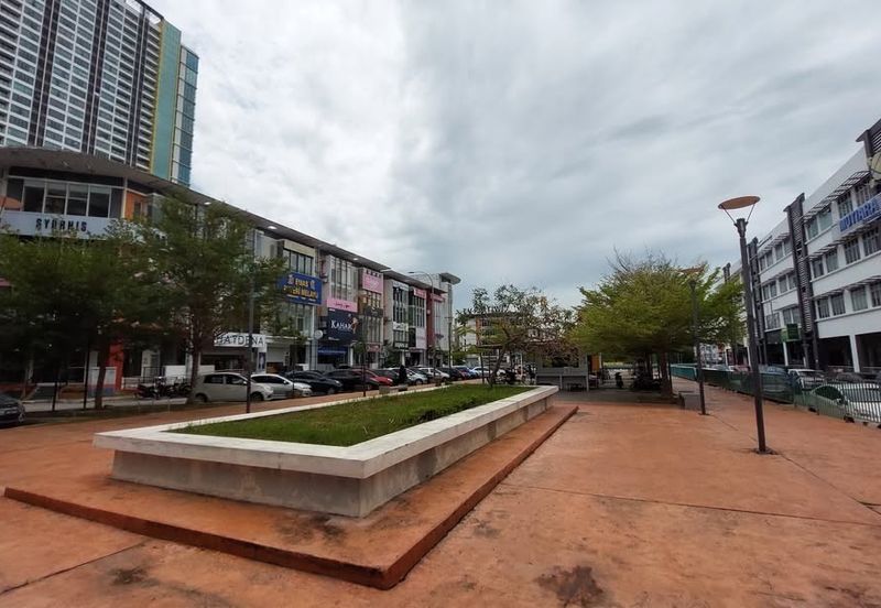 Shop Office Bangi Sentral Muslimah Boutique Street