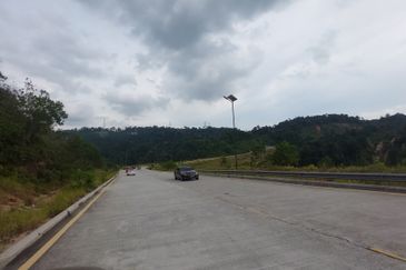 Jalan Sungai Long