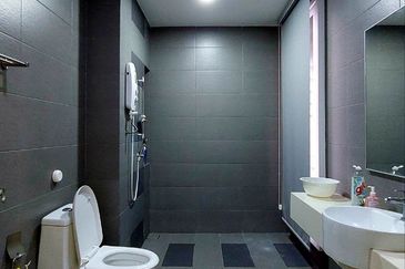 Parkfield Residences, Tropicana Heights