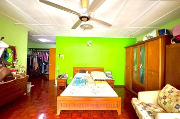 Pusat Bandar Putra Permai