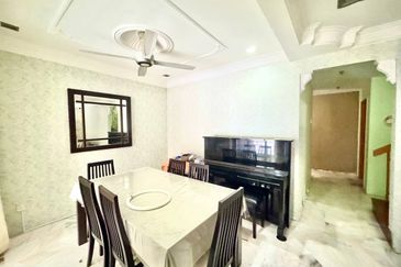 Pusat Bandar Putra Permai