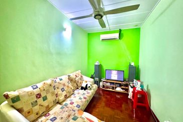 Pusat Bandar Putra Permai