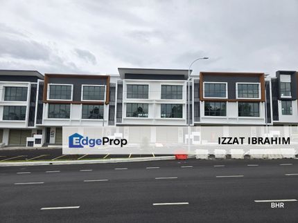 INTERMEDIATE SHOP OFFICE | New 3 Storey, Bandar Seri Putra, Bangi, Selangor, Bangi