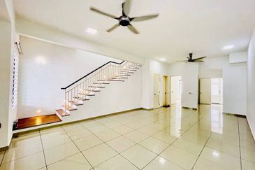 Cradleton @ Eco Majestic